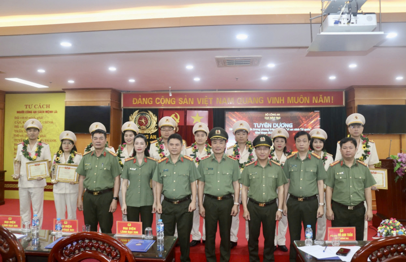 Cán bộ Cục Đào tạo phải là hạt nhân đi đầu về chuyển đổi số, ứng dụng công nghệ số -0