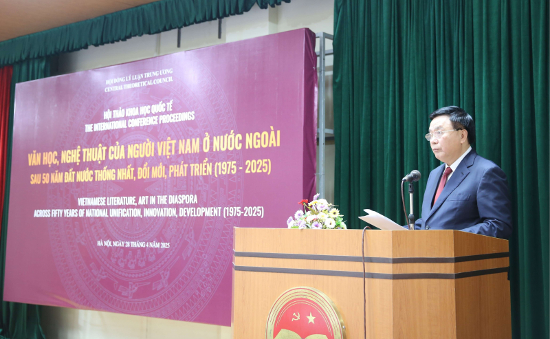 Phát triển hơn nữa văn học nghệ thuật của cộng đồng người Việt Nam ở nước ngoài -0