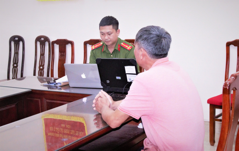 Giao xe mô tô cho con trai gây tai nạn, người cha bị khởi tố -0