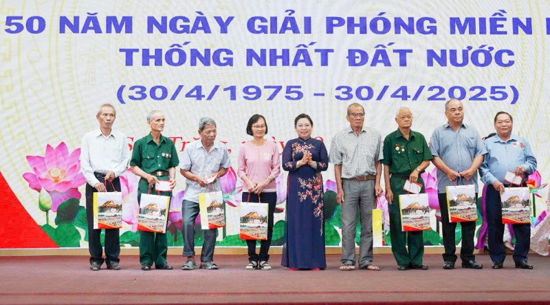 Sóc Trăng kỷ niệm 50 năm Ngày Giải phóng miền Nam, thống nhất đất nước -1