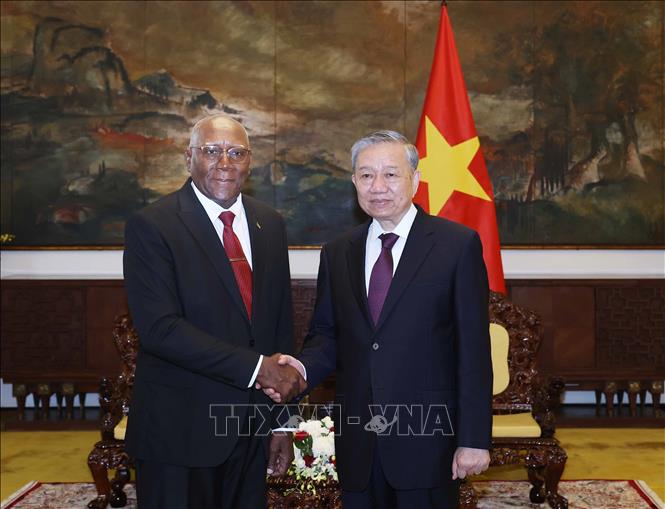 Tổng Bí thư Tô Lâm hội kiến Ủy viên Bộ Chính trị, Phó Chủ tịch nước Cuba -0