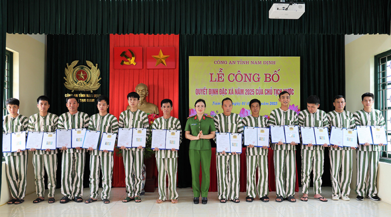 Đặc xá – Ngày về sớm của phạm nhân biết hối cải -1