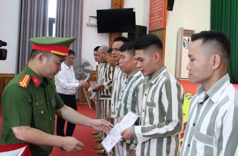 Đặc xá – Ngày về sớm của phạm nhân biết hối cải -0