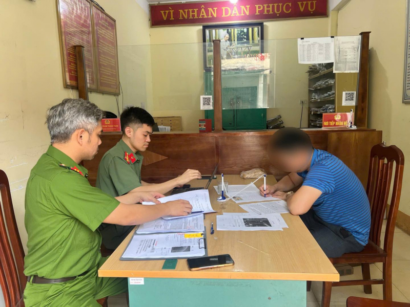 Phạt tiền người đàn ông đăng thông tin sai sự thật trên mạng xã hội -0 Phạt tiền người đàn ông đăng thông tin sai sự thật trên mạng xã hội -0