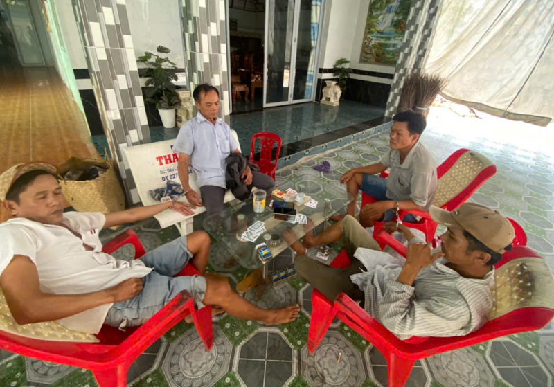 nhom dt danh bac ngay 1.5.jpeg -0