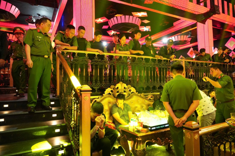 Phát hiện chủ quán bar Paris Night Club và hàng chục người dương tính với ma túy -0