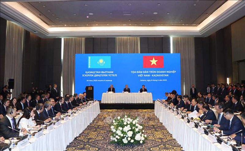Tổng Bí thư Tô Lâm dự Tọa đàm bàn tròn doanh nghiệp Việt Nam - Kazakhstan -0