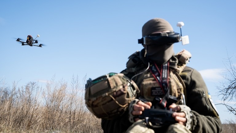 Ukraine thừa nhận tấn công phá hủy trung tâm chỉ huy UAV ở Kursk -0