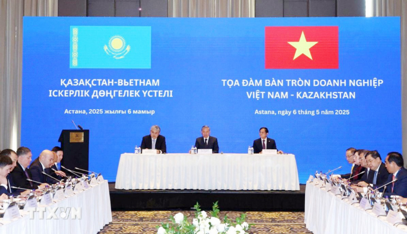 Tổng Bí thư Tô Lâm dự Tọa đàm bàn tròn doanh nghiệp Việt Nam - Kazakhstan