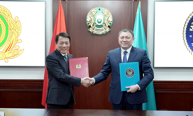 Hội đàm cấp cao giữa Bộ Công an Việt Nam và Bộ Nội vụ Kazakhstan