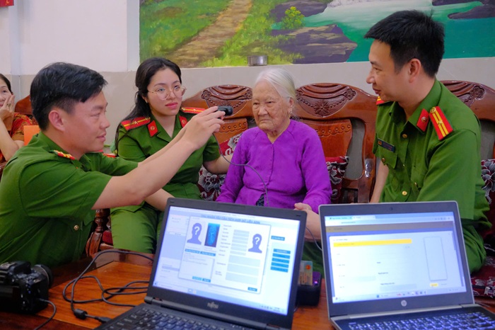 Lấy mẫu ADN gần 100 thân nhân liệt sĩ chưa xác định được danh tính -0