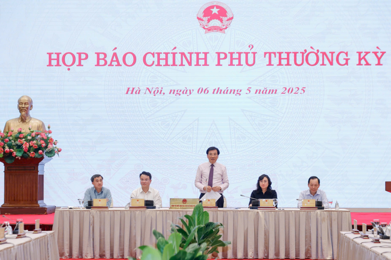 Chi khoảng 25.000 tỷ/năm khám sức khoẻ miễn phí cho toàn dân -0