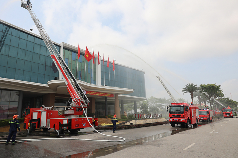Ninh Bình: Diễn tập phương án chữa cháy và cứu nạn, cứu hộ quy mô cấp tỉnh năm 2025 -0