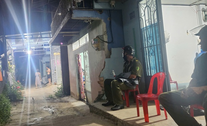 Truy bắt đối tượng chém đứt lìa bàn tay người đàn ông -0