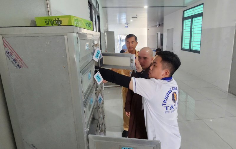Công an TP Cần Thơ lần đầu tiên tổ chức kỳ sát hạch lái xe ô tô -0