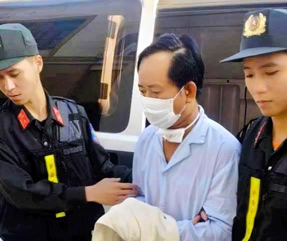 Sau phút cuồng ghen là những mạng người -0