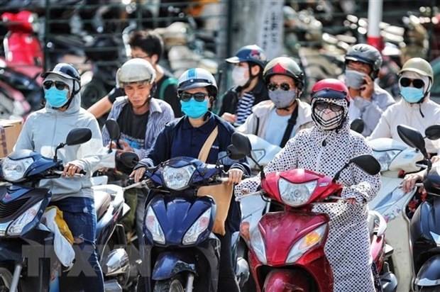 Miền Bắc tăng nhiệt, Trung Bộ nóng rát người -0