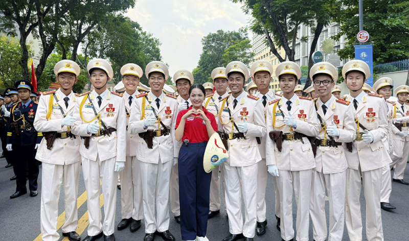 2 duyen quynh.jpg -1