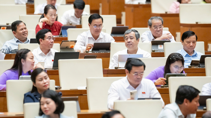 Áp thuế tiêu thụ đặc biệt đối với nước giải khát có hàm lượng đường trên 5g/100ml trước hết là để bảo vệ sức khỏe nhân dân -0