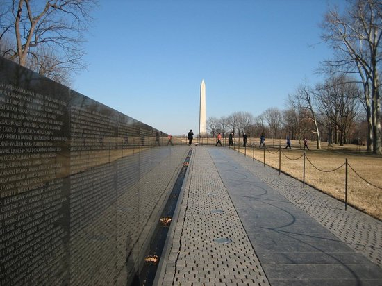 vietnam-veterans-memorial-washingon-my-du-lich-viet.jpg -0