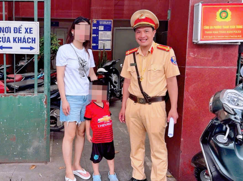 交通警察、行方不明の少年の親族を捜索中 -0