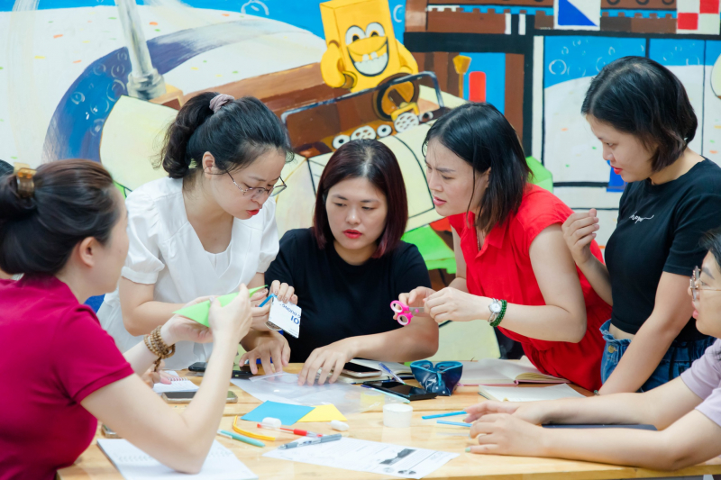 Thủ tướng yêu cầu khắc phục tình trạng thiếu giáo viên, bảo đảm dạy học 2 buổi/ngày -0