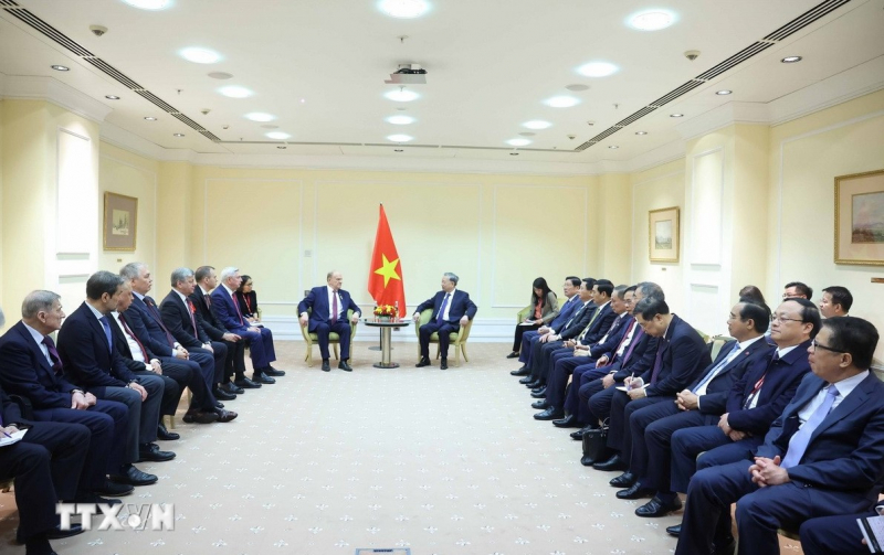 Tổng Bí thư Tô Lâm gặp Chủ tịch Đảng Cộng sản Liên bang Nga -0