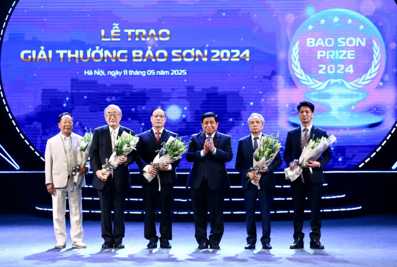 Giải thưởng Bảo Sơn: Tôn vinh trí tuệ Việt -0