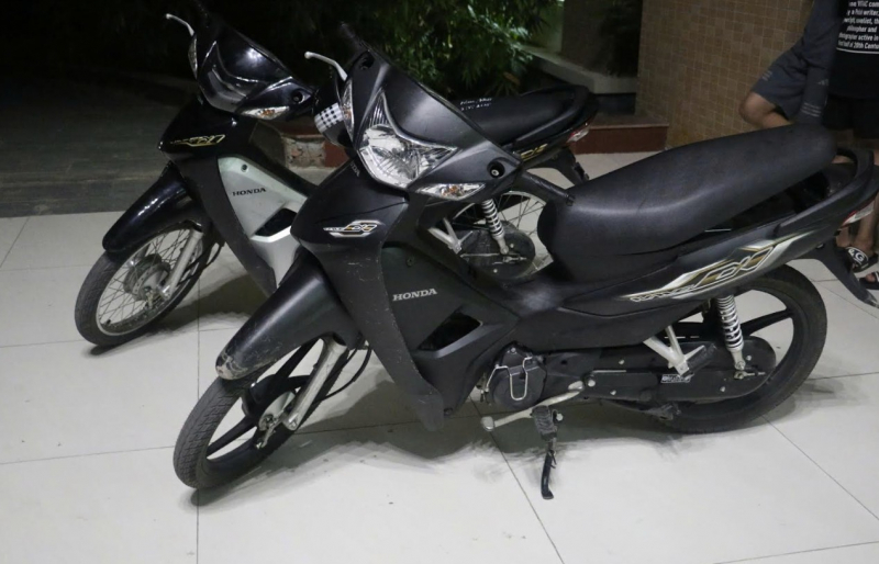 Bắt nhóm trộm “nhí” gây ra nhiều vụ trộm xe máy -1