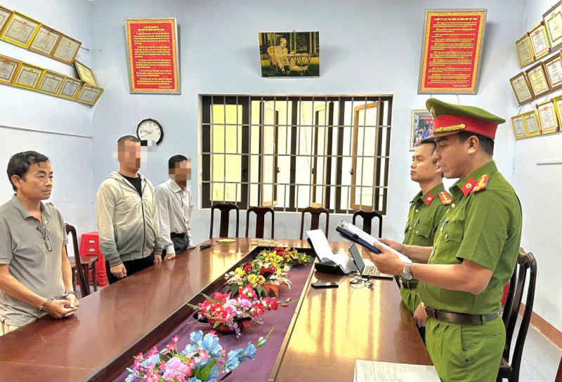 Giám đốc Công ty Văn Hóa bị bắt vì lừa đảo xuất khẩu lao động -0