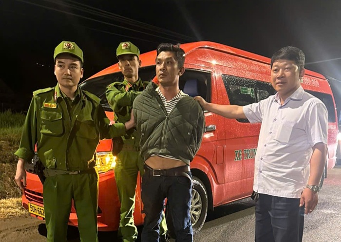Cảnh sát 113 bắt nóng đối tượng trộm xe ôtô lúc nửa đêm -0