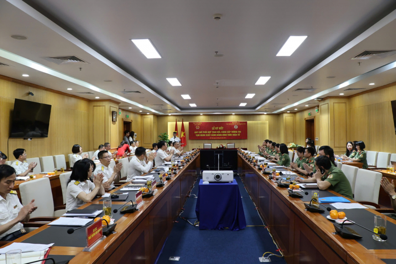 Tạm hoãn xuất cảnh bằng hình thức điện tử: Phối hợp liên ngành để hỗ trợ người nộp thuế -0