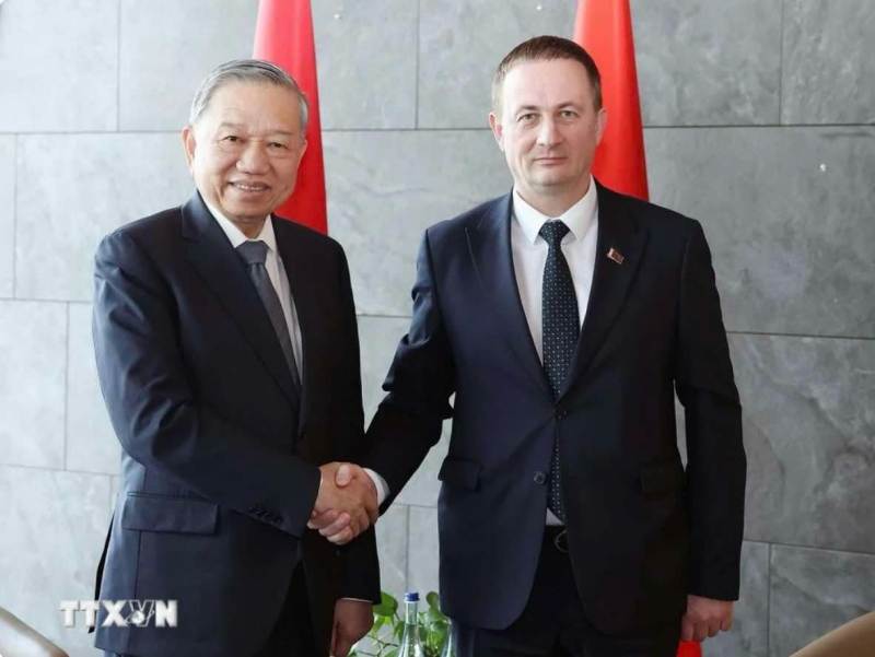 Tổng Bí thư Tô Lâm hội kiến Thủ tướng Belarus Aleksandr Turchin