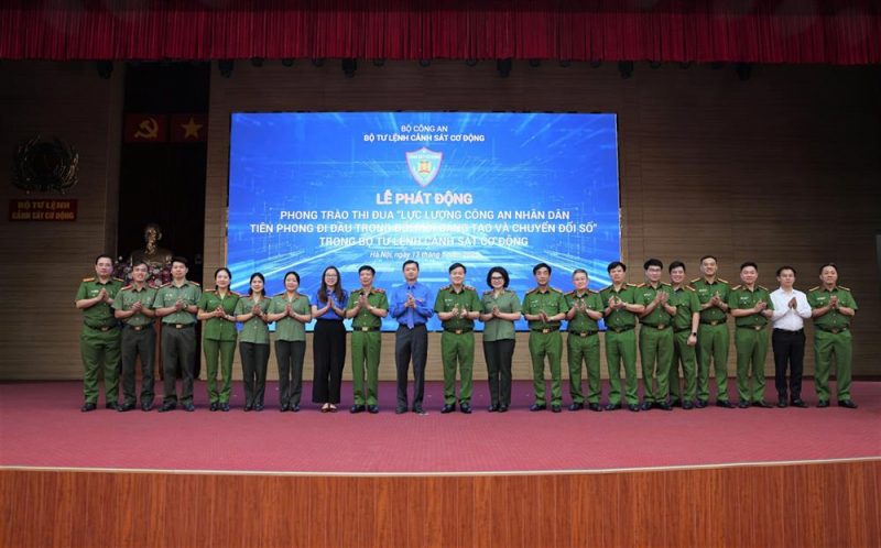 Bộ Tư lệnh Cảnh sát cơ động phát động phong trào thi đua đổi mới sáng tạo và chuyển đổi số -0