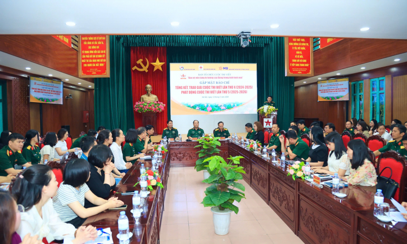 Lan toả ngày càng sâu rộng cuộc thi viết về bảo vệ nền tảng tư tưởng của Đảng -0