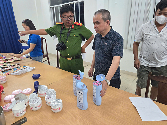 Lật tẩy nhiều chiêu thức cất giấu ma túy mới -0