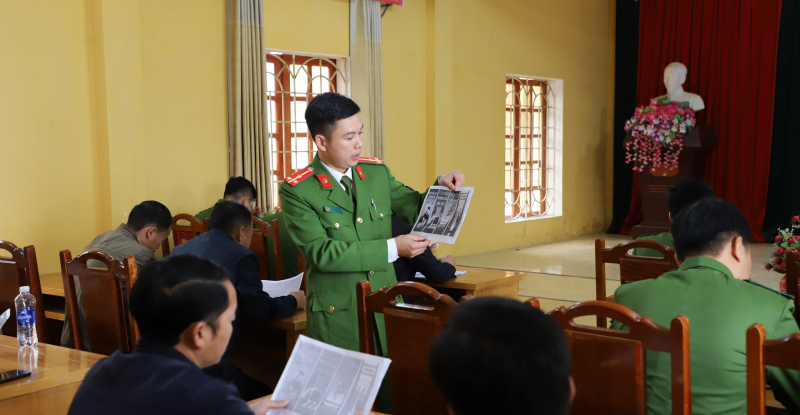 Công an xã làm trong sạch địa bàn miền núi -0