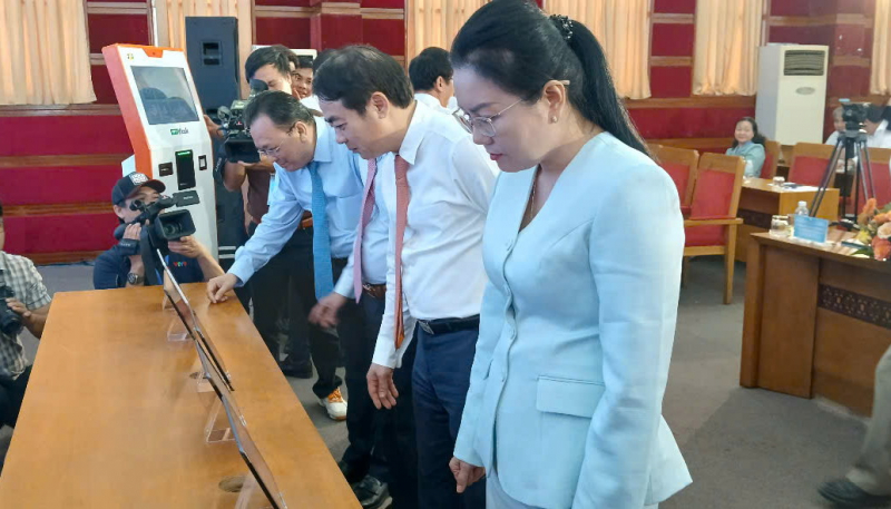 Khánh Hòa ra mắt Trung tâm giám sát điều hành thông minh -0