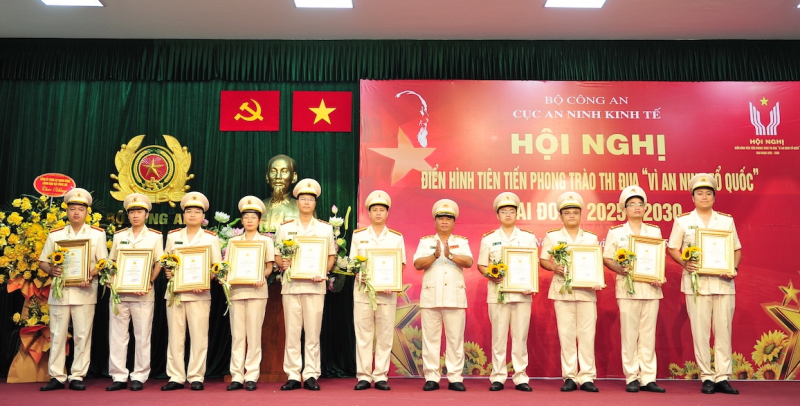 Bảo đảm vững chắc an ninh kinh tế của đất nước trong kỷ nguyên mới -3