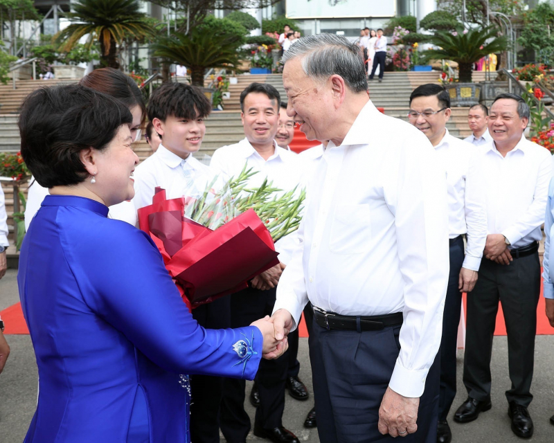 Thúc đẩy đổi mới sáng tạo, chuyển đổi số trong trường học, không để học sinh nào bị bỏ lại phía sau -0