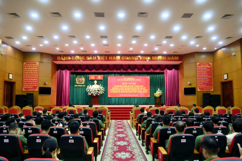 Cục Kế hoạch và Tài chính phát động đợt sinh hoạt chính trị đặc biệt kỷ niệm 80 năm Ngày truyền thống CAND -0