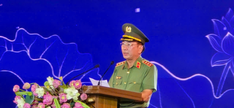 Khai mạc Lễ hội Làng Sen và khánh thành Tượng đài “Bác Hồ về thăm quê” -0