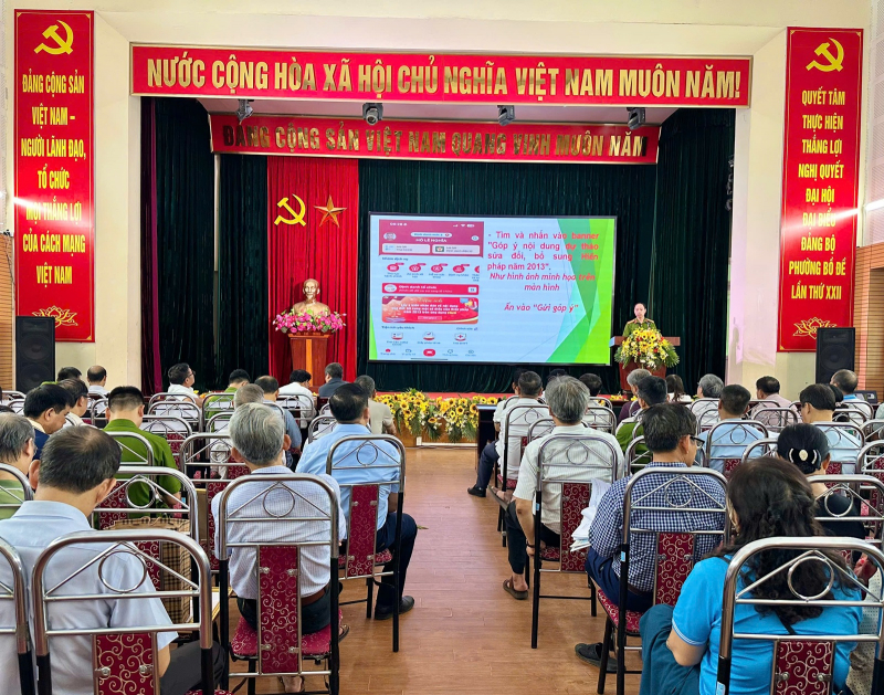 ប្រជាជនចូលរួមយ៉ាងសកម្មក្នុងការរួមវិភាគទានលើសេចក្តីព្រាងវិសោធនកម្ម និងបន្ថែមលើមាត្រាមួយចំនួននៃរដ្ឋធម្មនុញ្ញឆ្នាំ 2013 -0