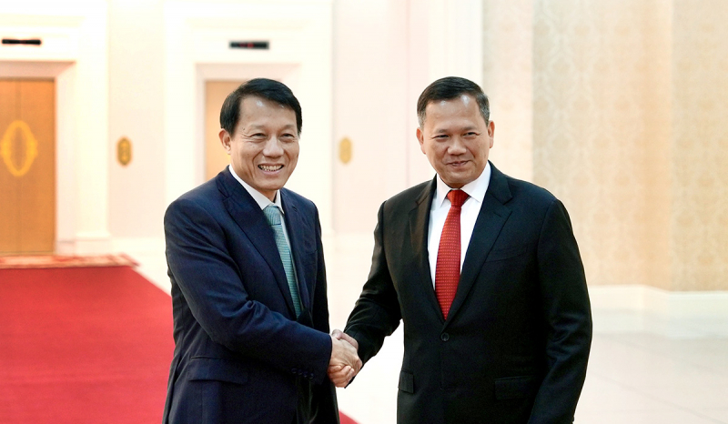 Bộ trưởng Lương Tam Quang hội kiến Thủ tướng Campuchia Hun Manet -0