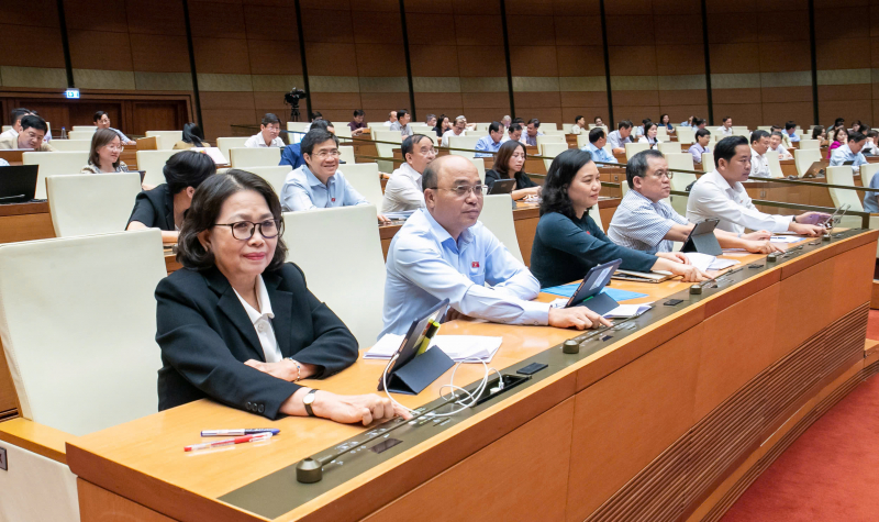 Hỗ trợ 100% mức lương hệ số cho cán bộ trực tiếp xây dựng pháp luật -0