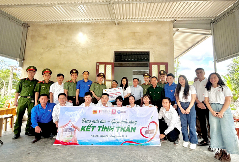 Xúc động đón nhận nhà mới đúng dịp sinh nhật Bác -0