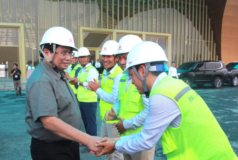 Bảo đảm tiến độ công trình biểu tượng cho sự lớn mạnh của đất nước qua 80 năm -2