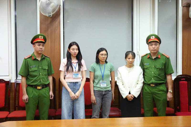 Hoa hậu Nguyễn Thúc Thuỳ Tiên được hưởng lợi 7 tỷ đồng từ bán kẹo rau củ Kera -1