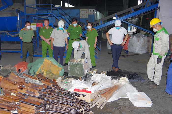 Công an tỉnh Thái Nguyên tiêu huỷ hơn 2.000 khẩu súng, vũ khí tự chế và công cụ hỗ trợ -0