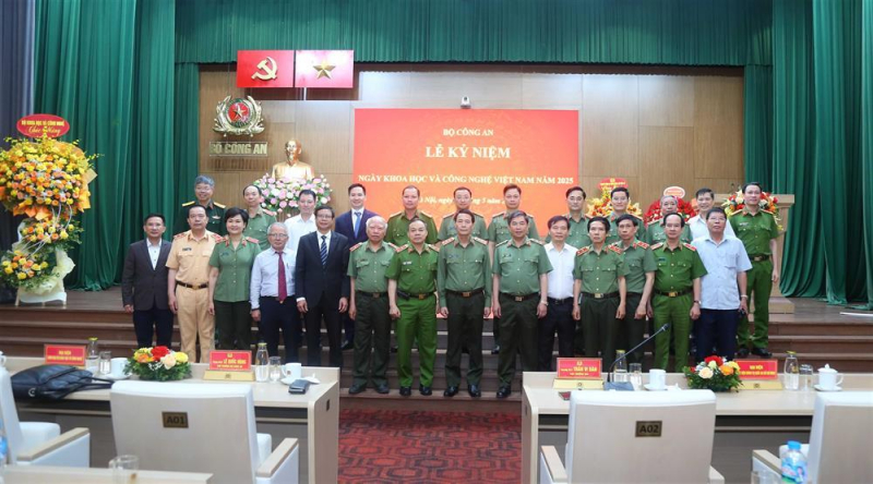 MPS celebrates 2025 Vietnam Science and Technology Day -0